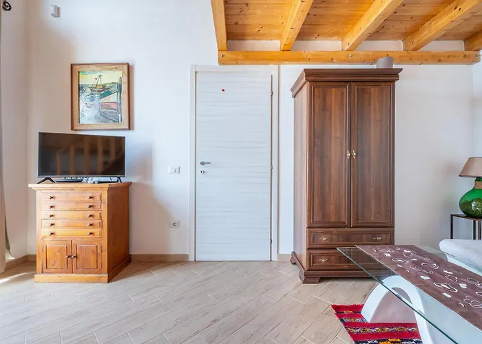 Stunning In With Wifi * Carloforte (Isola di San Pietro)