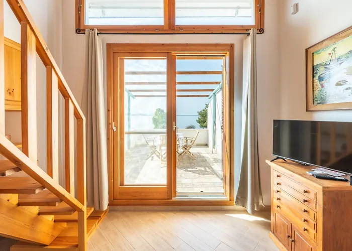 Stunning In With Wifi Holiday home